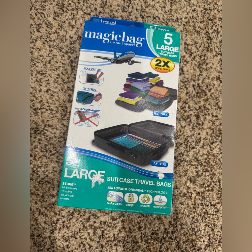 NWT MagicBag Large Suitcase Travel Bags